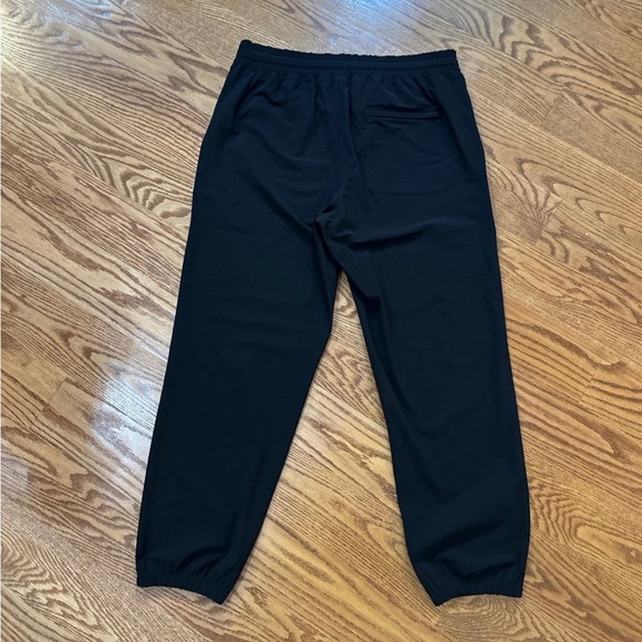 Vuori Joggers Womens Large - Picture 4 of 4